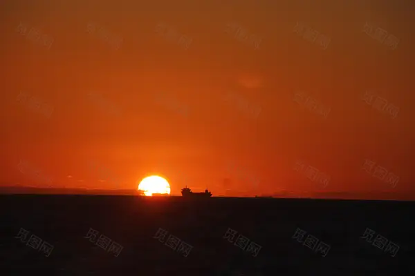 白沙门公园夏天的夕阳背景