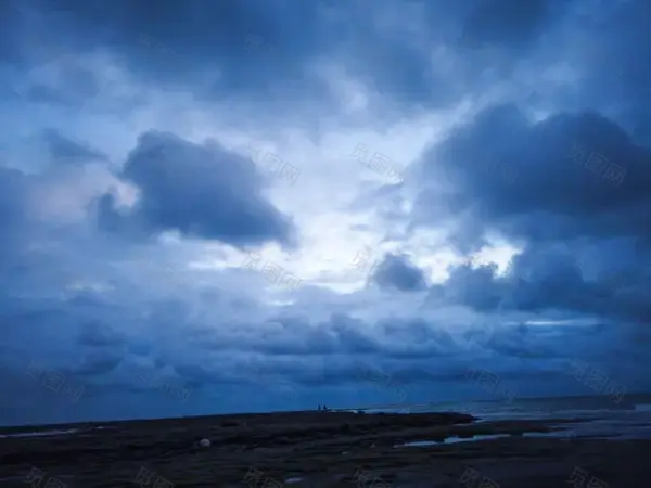 神奇的日出 海边背景